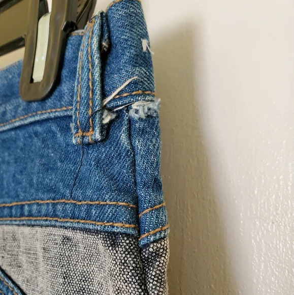 Vintage 80s denim mini skirt - Picture 9 of 11